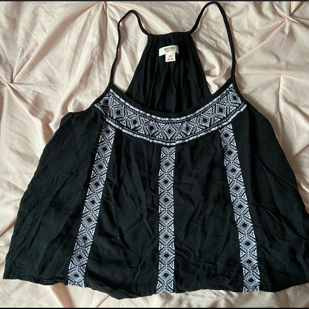 Mossimo Flowy Black Embroidered Top (Size L)
